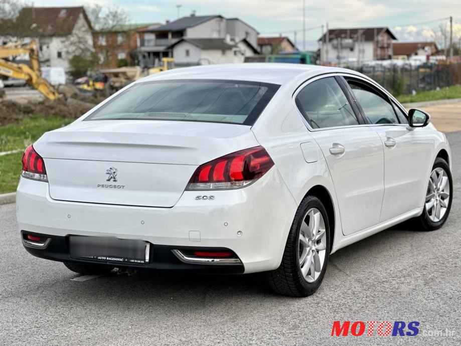 2015' Peugeot 508 2.0 Hdi Allure photo #3