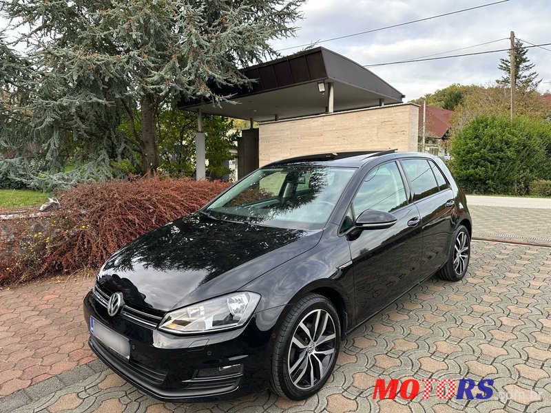 2014' Volkswagen Golf VII 1,6 Tdi Bmt photo #3