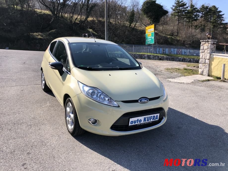 2010' Ford Fiesta 1,4 16V photo #1