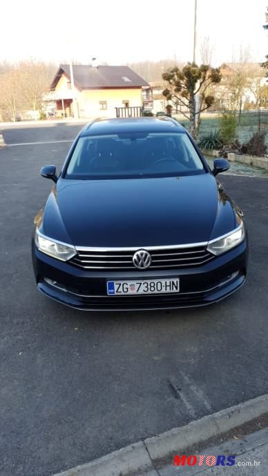 2015' Volkswagen Passat Variant photo #2