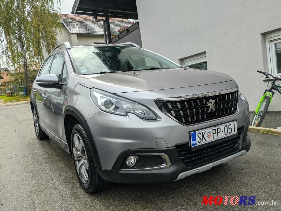 2016' Peugeot 2008 photo #1