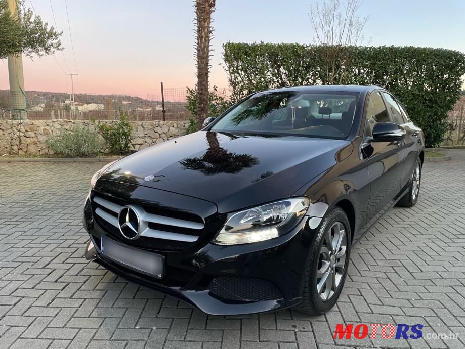2015' Mercedes-Benz C-Klasa 180 photo #6