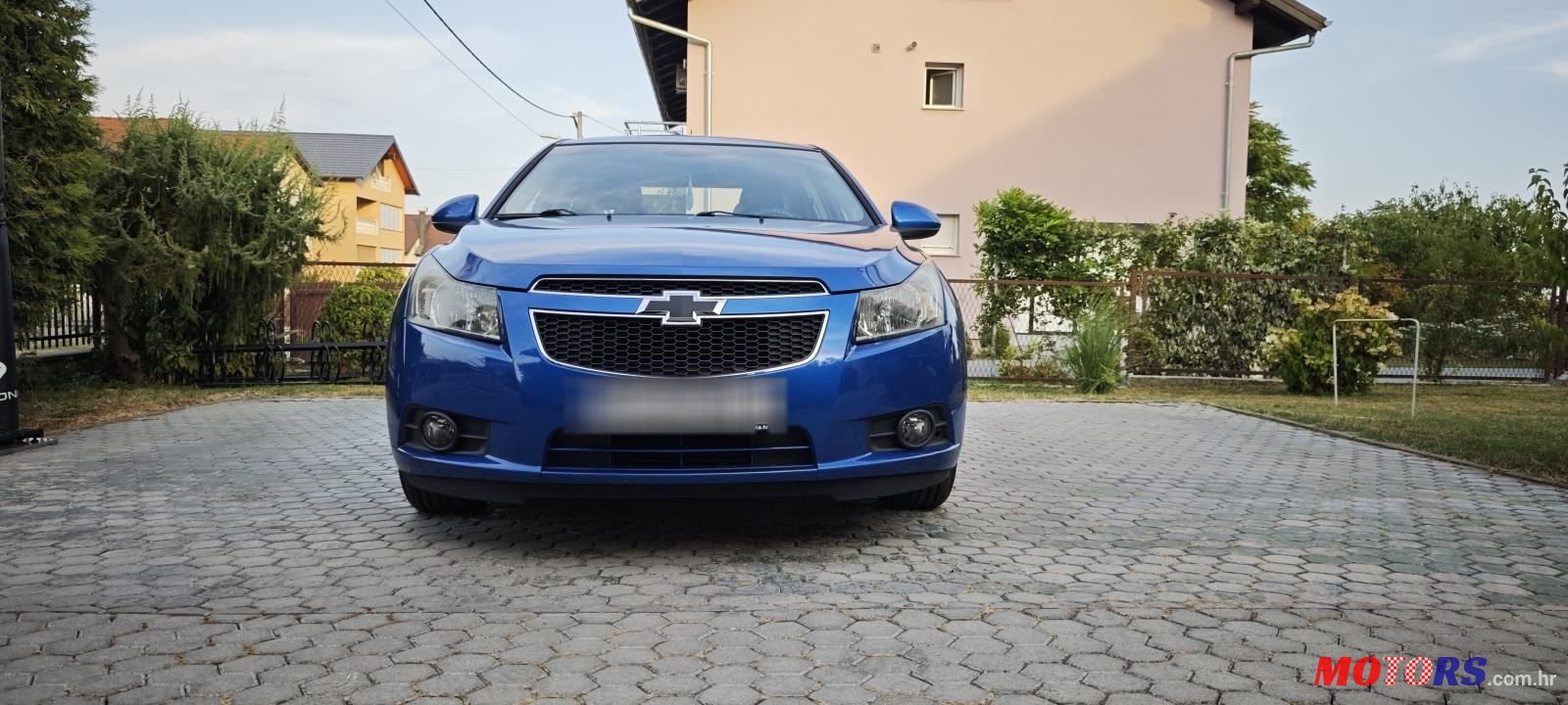 2010' Chevrolet Cruze 2,0 Vcdi photo #1