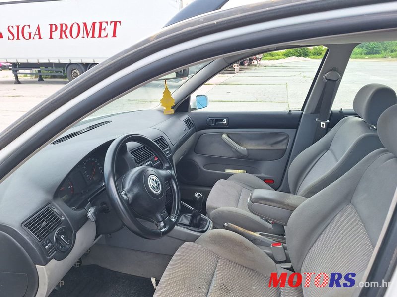 2000' Volkswagen Golf IV Variant photo #5