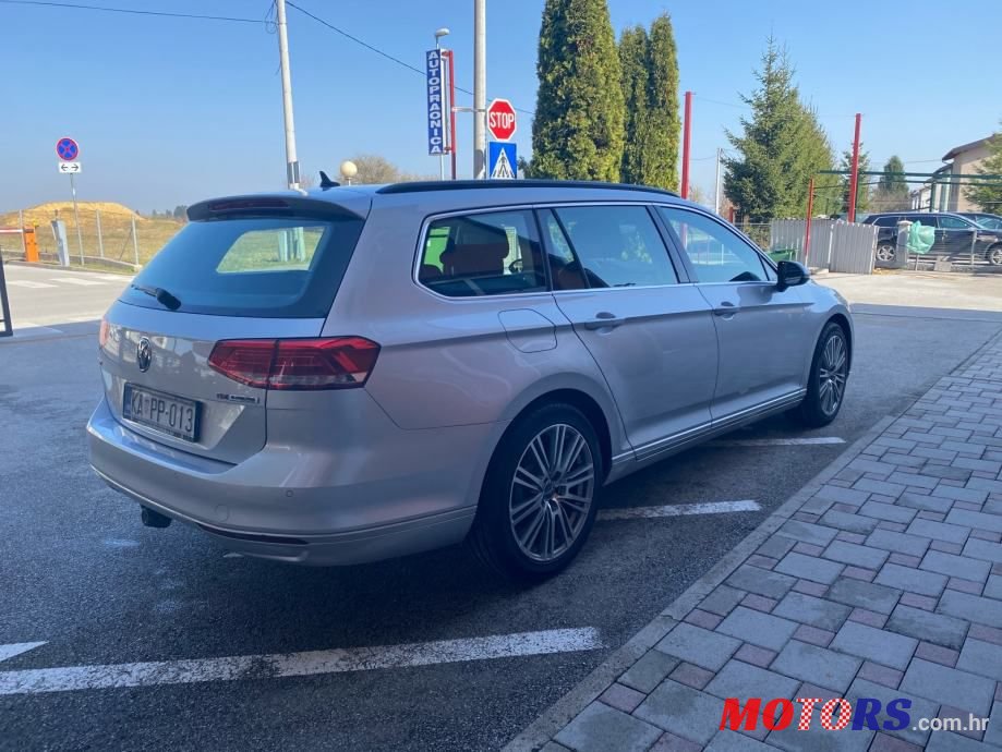 2015' Volkswagen Passat Variant photo #2