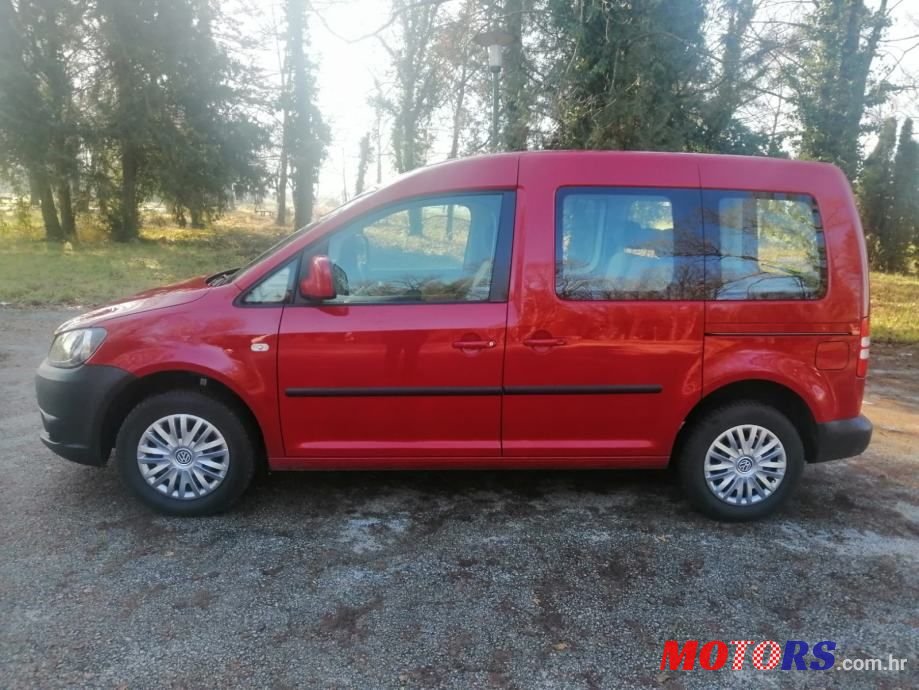 2013' Volkswagen Caddy 1,6 Tdi photo #1