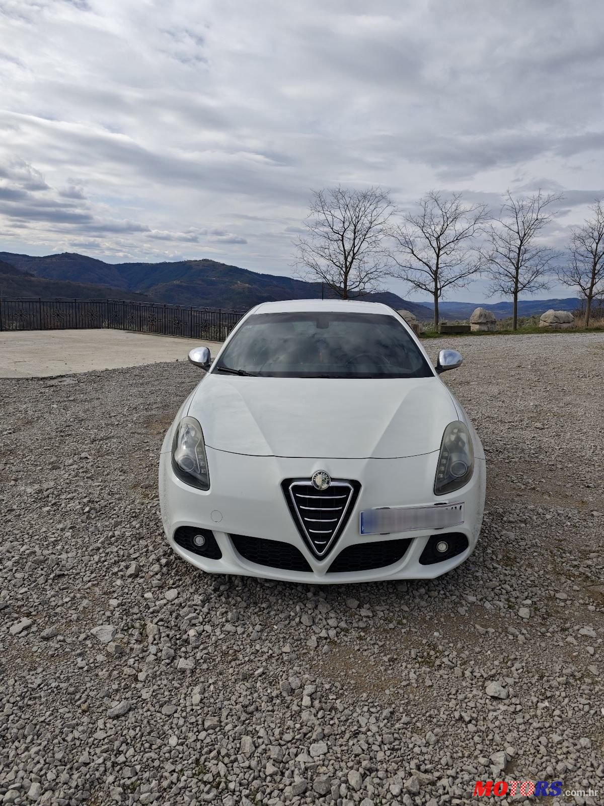 2011' Alfa Romeo Giulietta 2,0 D. N. A photo #2