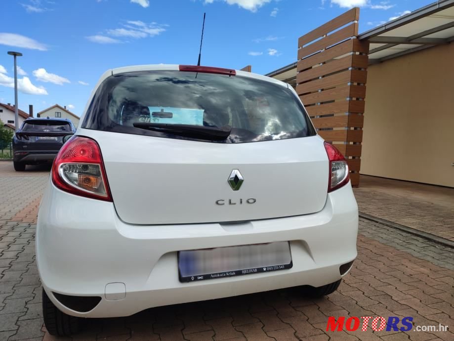 2012' Renault Clio 1,2 16V photo #6