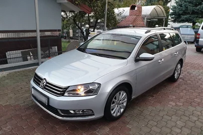2013' Volkswagen Passat Variant
