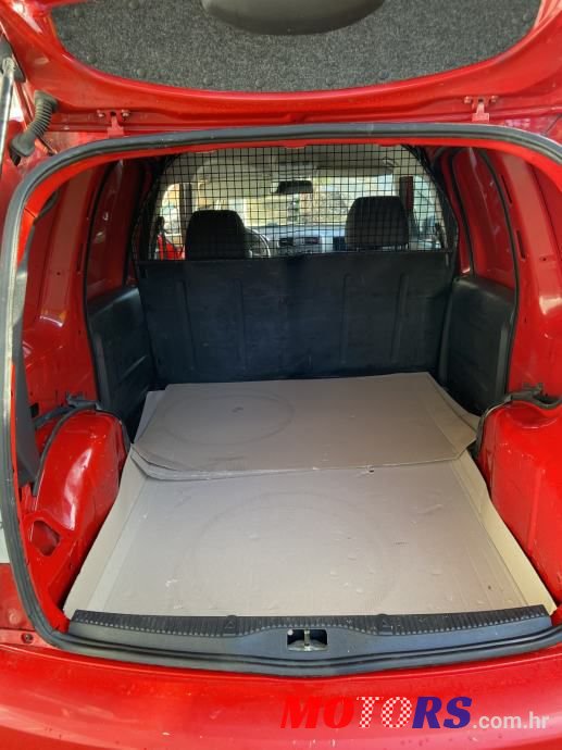 2014' Skoda Roomster 1,6 Tdi photo #4