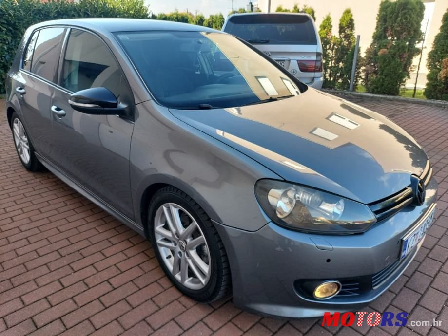 2009' Volkswagen Golf 6 photo #6