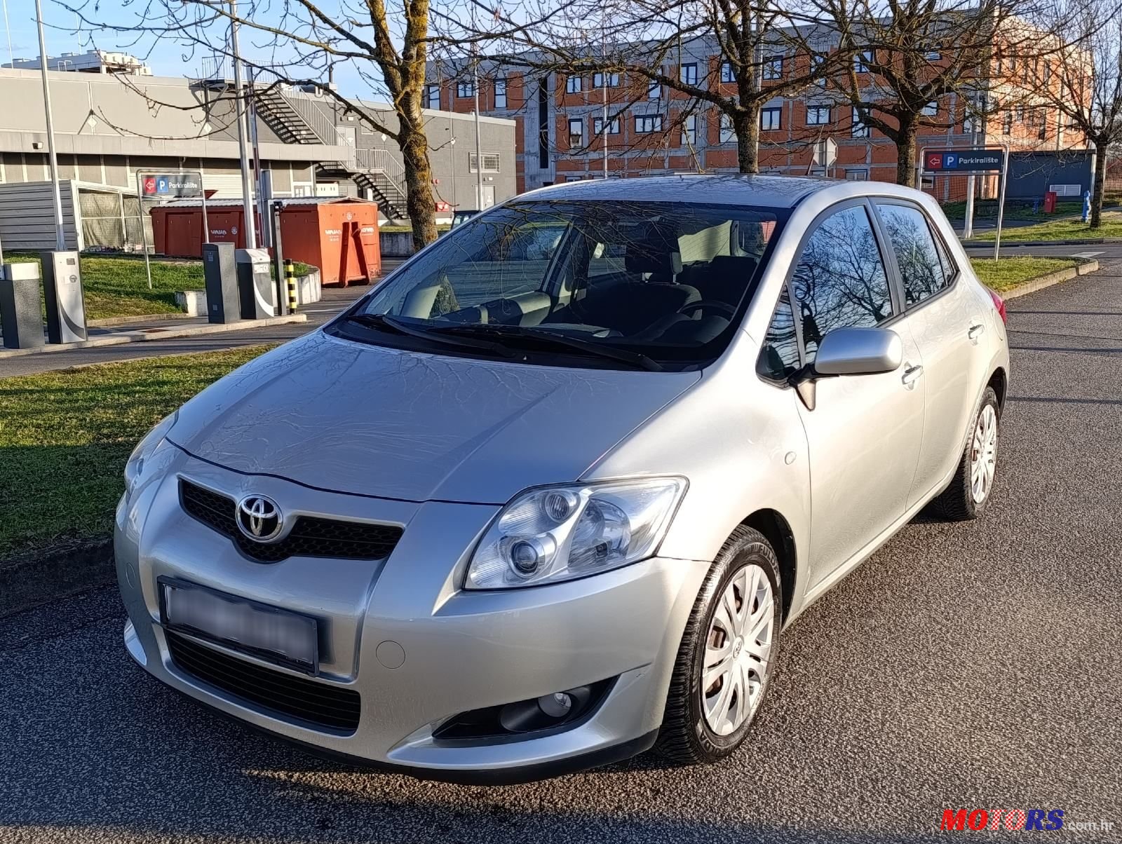 2008' Toyota Auris 1,4 Vvt-I photo #2