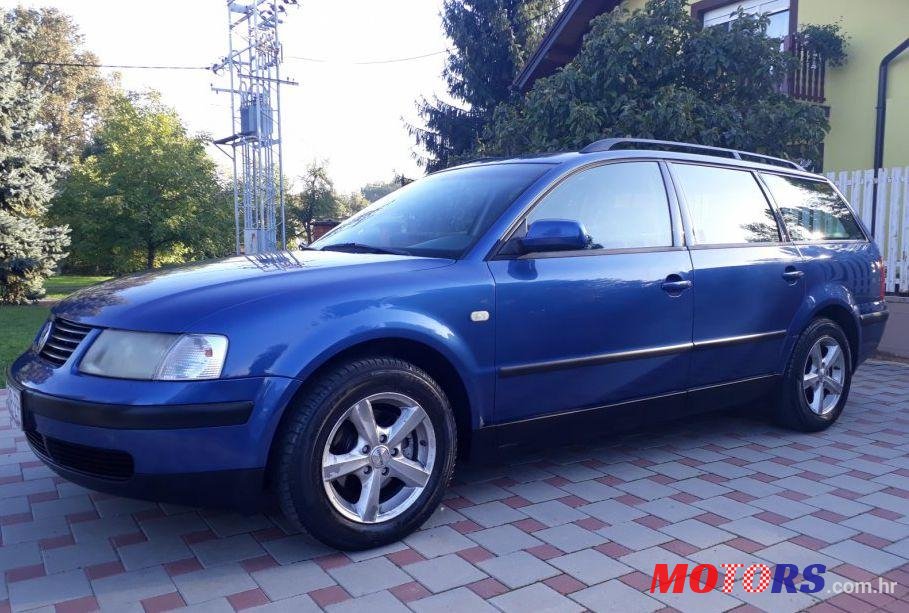 1998' Volkswagen Passat Variant photo #1