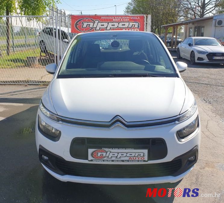 2017' Citroen C4 Picasso photo #1