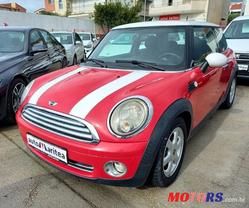 2009' MINI Cooper 1.6 16V photo #1