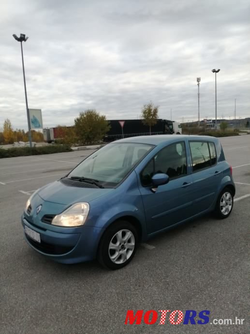 2011' Renault Modus 1,2 16V photo #2
