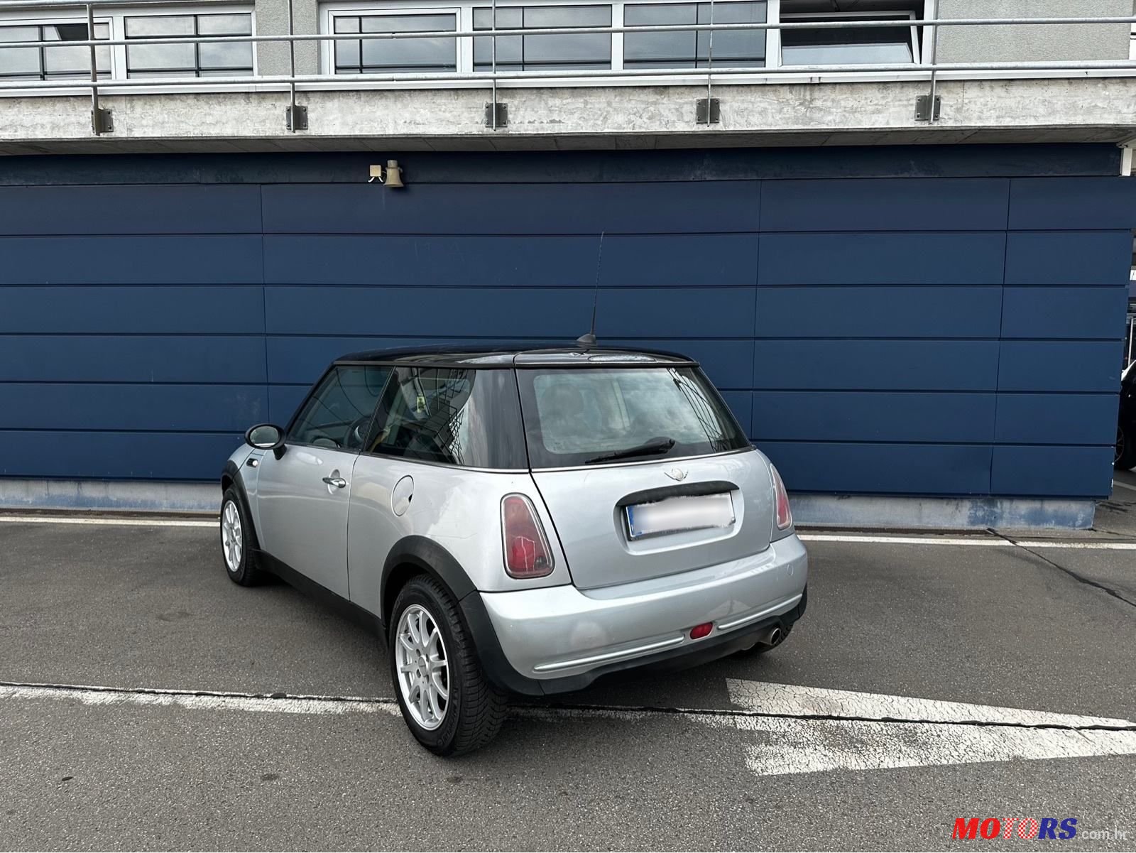 2003' MINI Cooper One photo #4