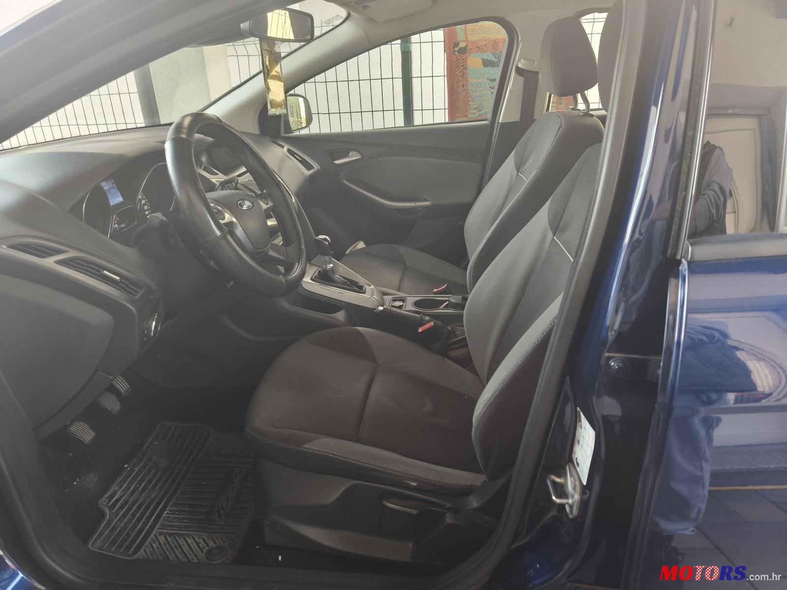 2013' Ford Focus Karavan photo #5