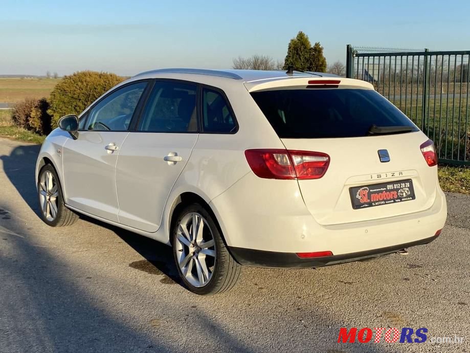 2011' SEAT Ibiza photo #4