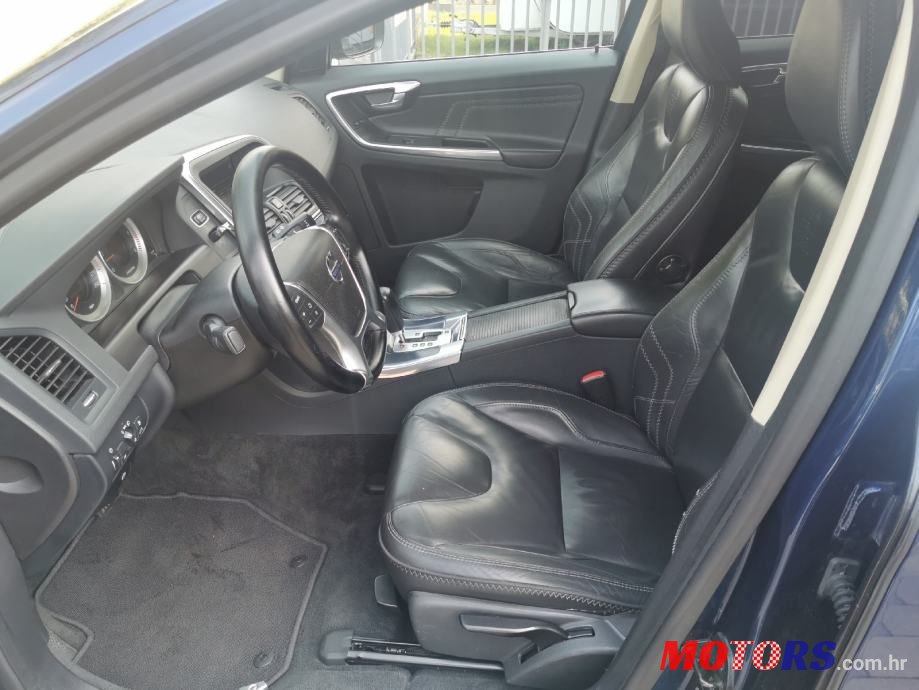 2012' Volvo XC60 photo #6