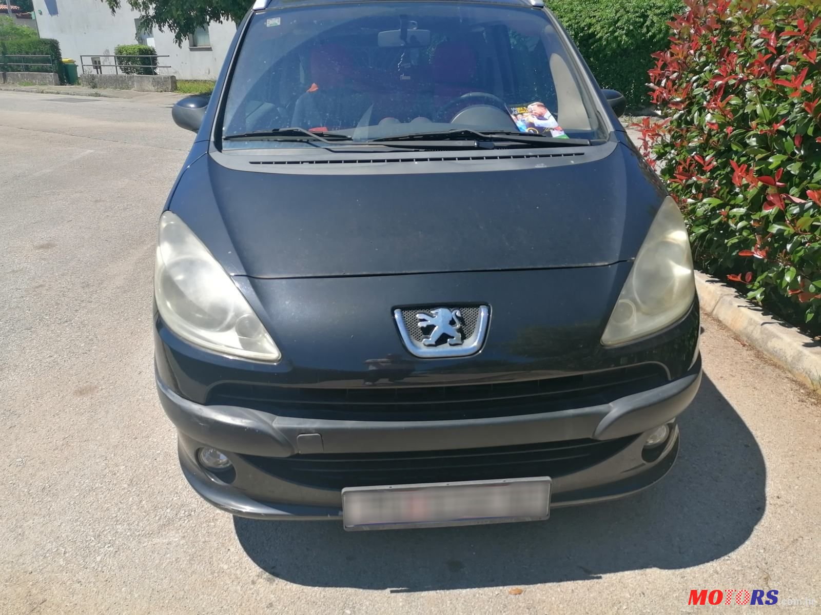 2006' Peugeot 1007 1,4 16V photo #2