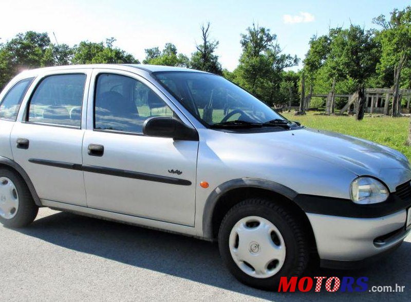 1998' Opel Corsa Swing 1,4 I photo #1