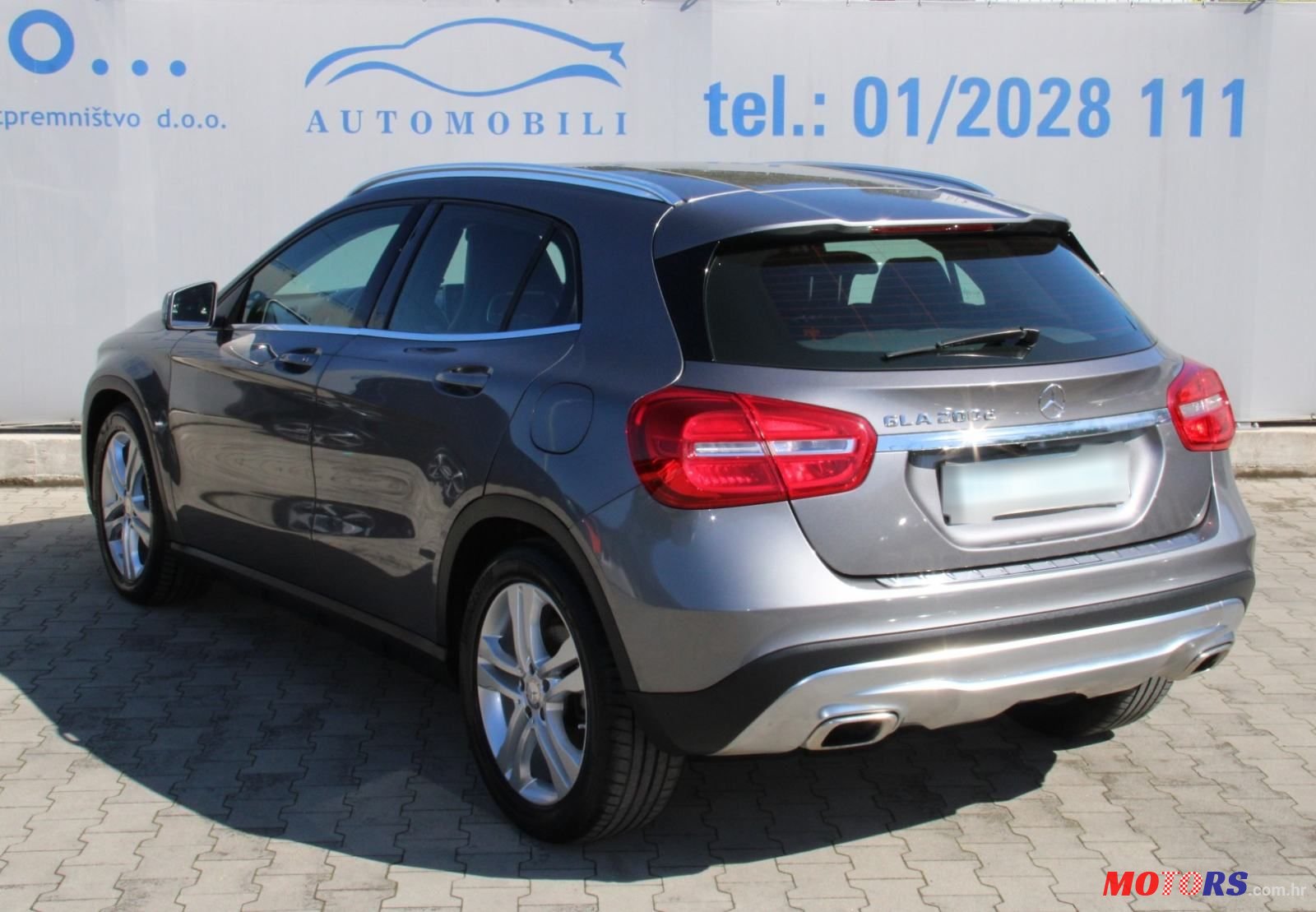 2015' Mercedes-Benz GLA 200D Urban photo #4