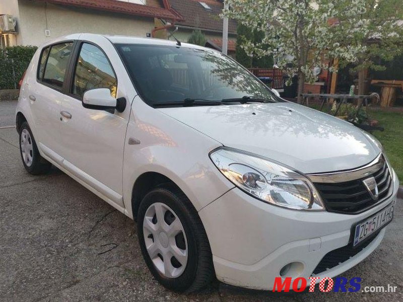 2009' Dacia Sandero 1,4 photo #1