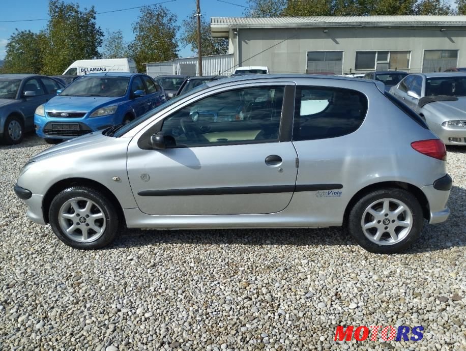 2005' Peugeot 206 206 1,1 photo #3