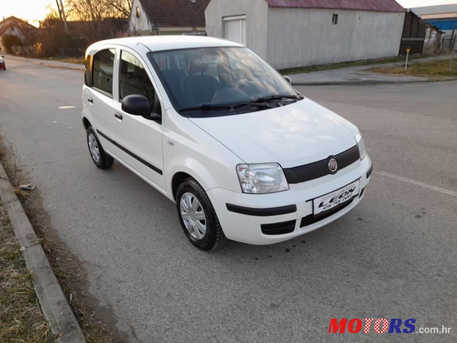 2010' Fiat Panda 1,2 photo #3