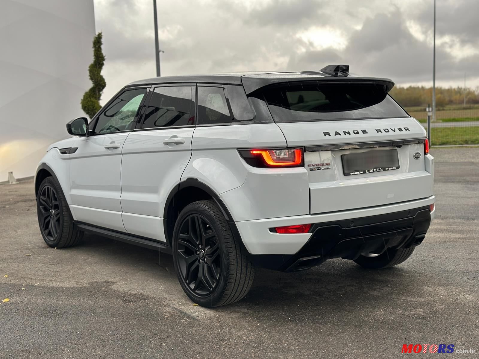 2018' Land Rover Range Rover Evoque 2.0 Td4 photo #3