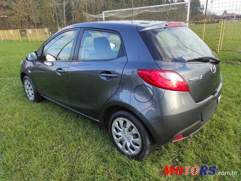 2009' Mazda 2 1,3 I Te photo #2