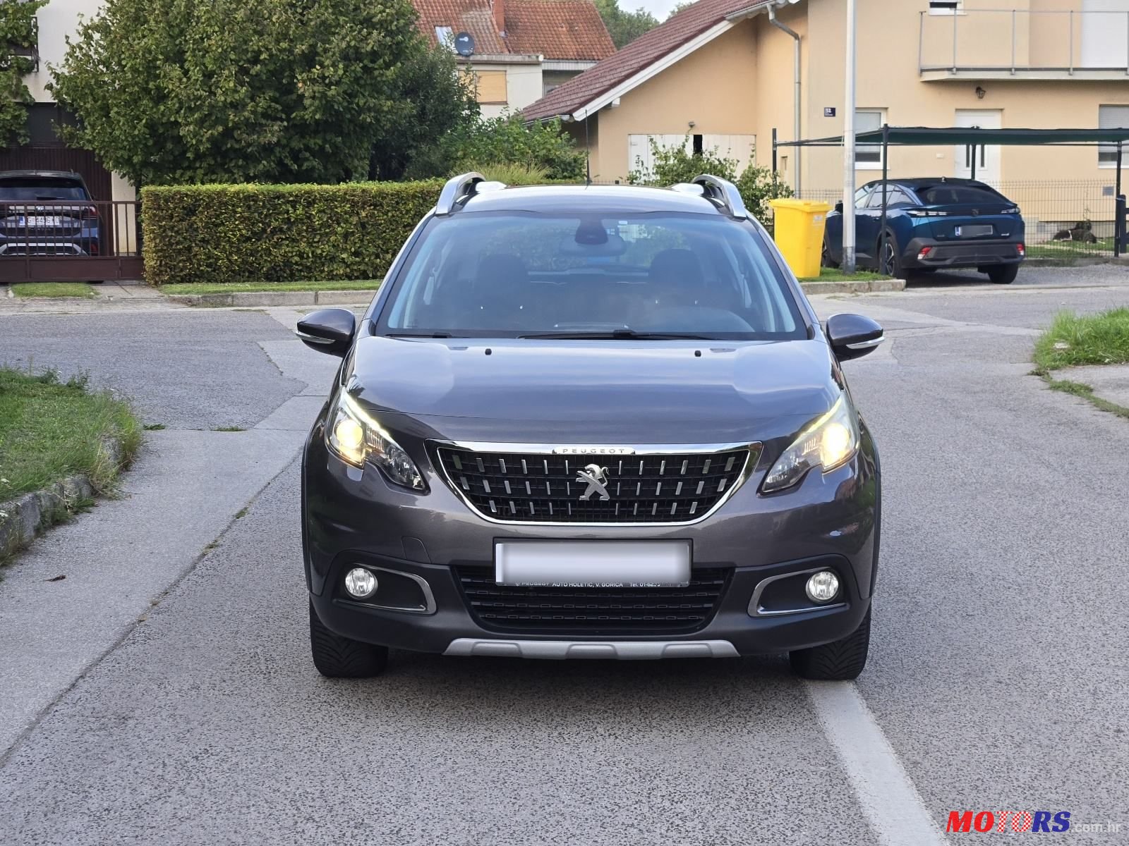 2016' Peugeot 2008 1,2 photo #2
