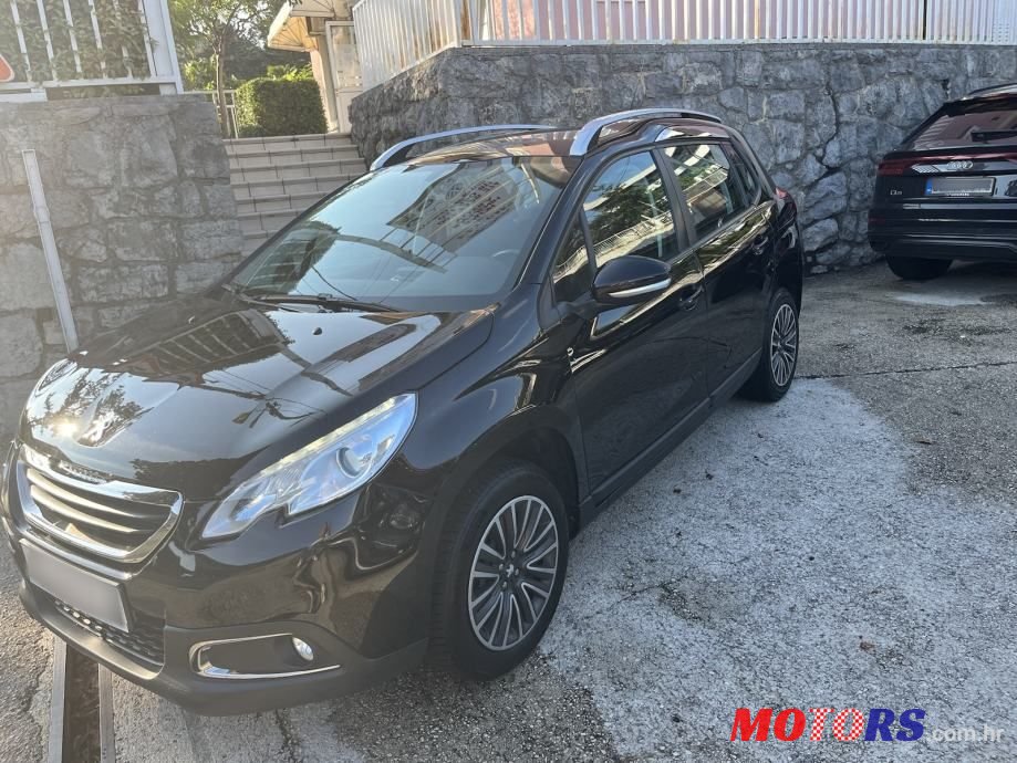 2015' Peugeot 2008 photo #3