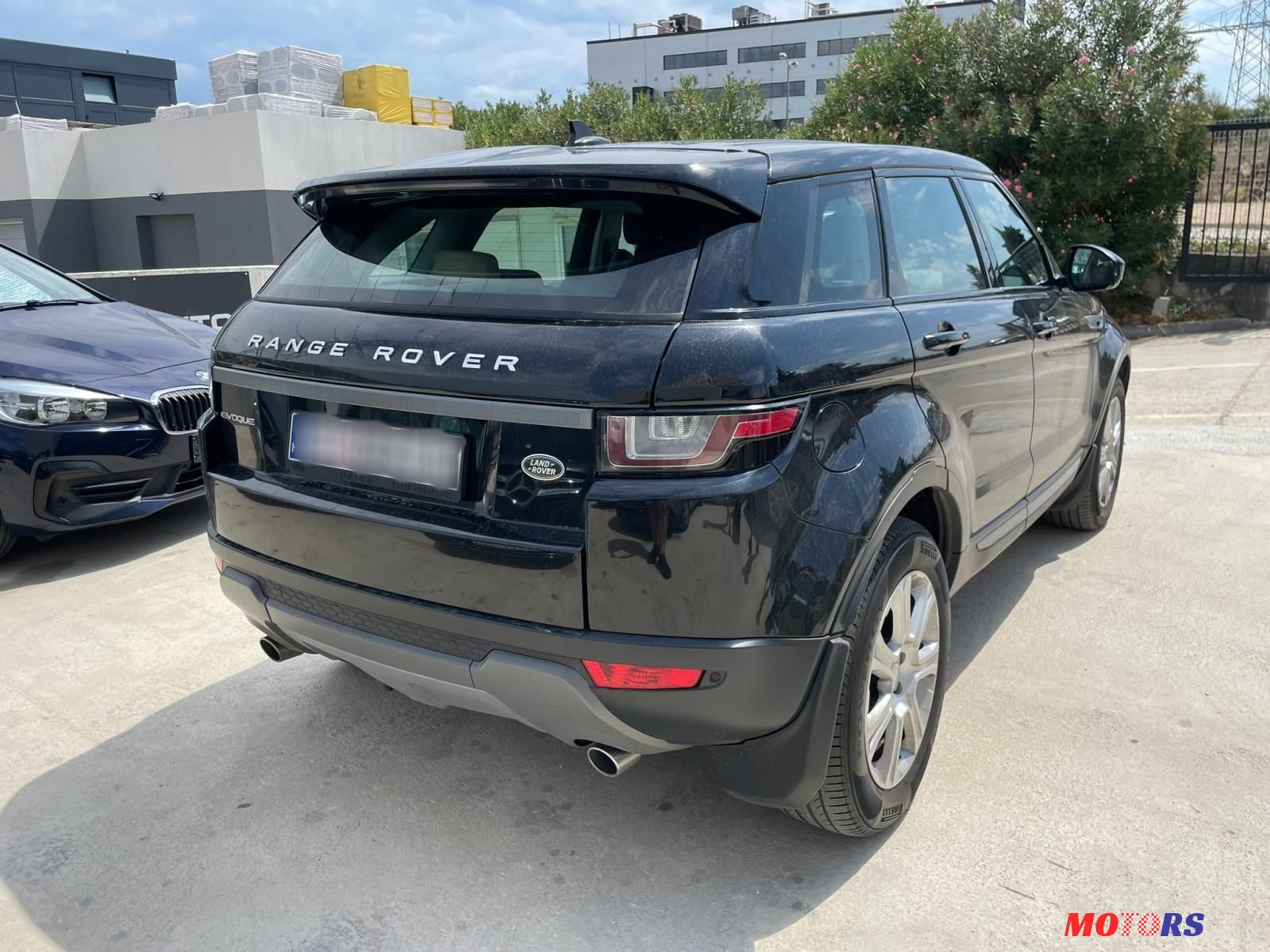 2015' Land Rover Range Rover Evoque 2,0 Td4 photo #3