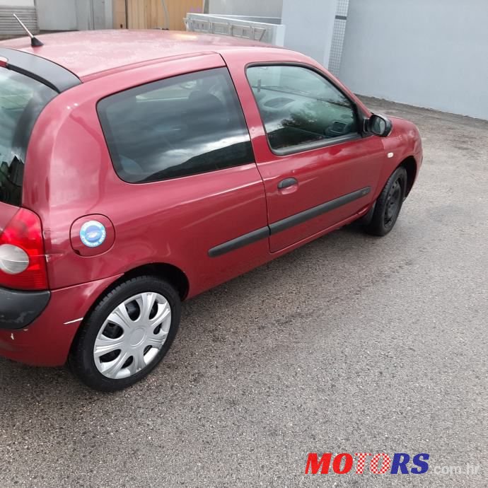 2003' Renault Megane 1,4 16V photo #3