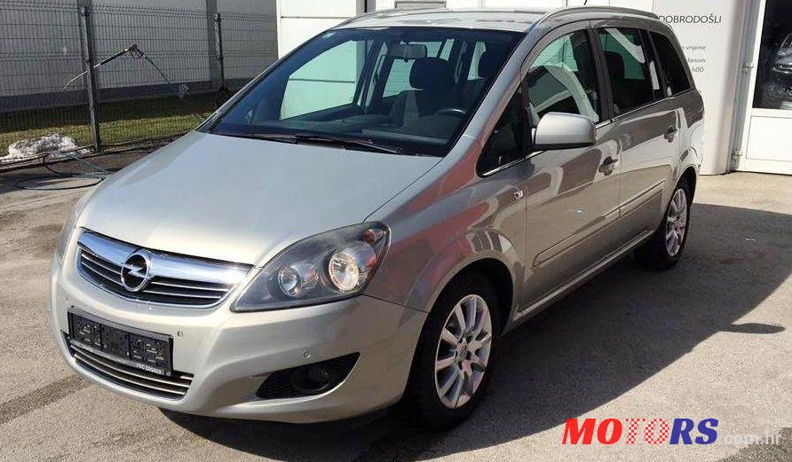 2010' Opel Zafira 1,6 photo #1