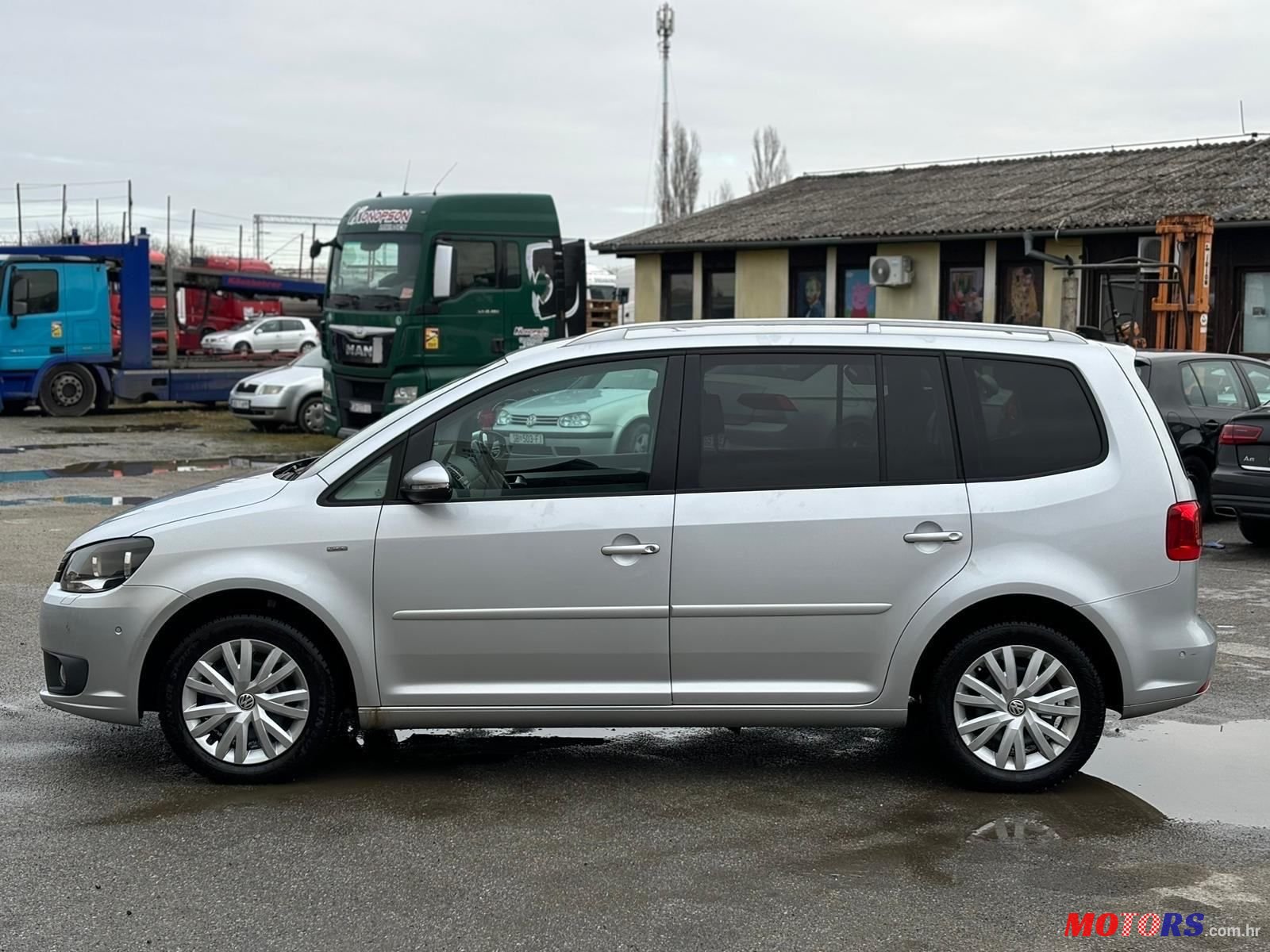 2013' Volkswagen Touran 1,6 Tdi photo #5