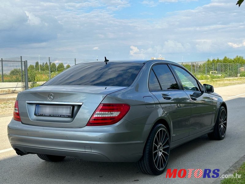 2011' Mercedes-Benz C-Klasa 200 Cdi photo #6