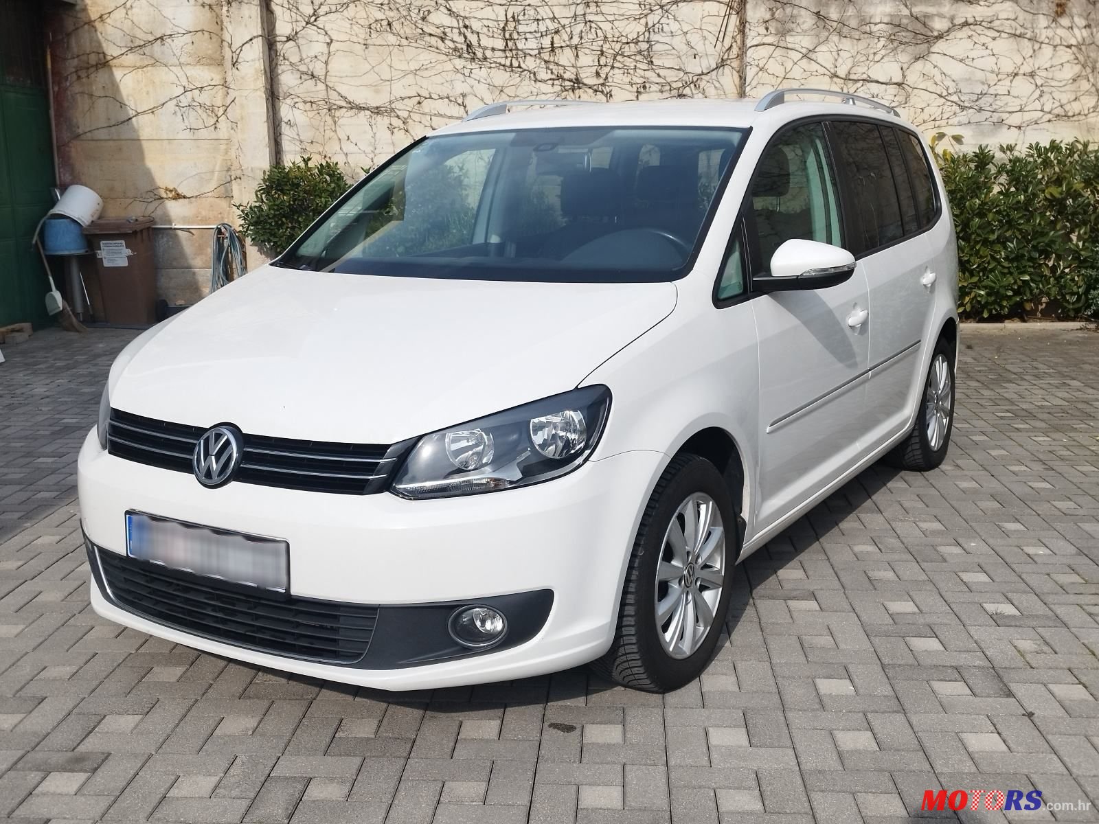 2013' Volkswagen Touran 1,6 Tdi photo #1