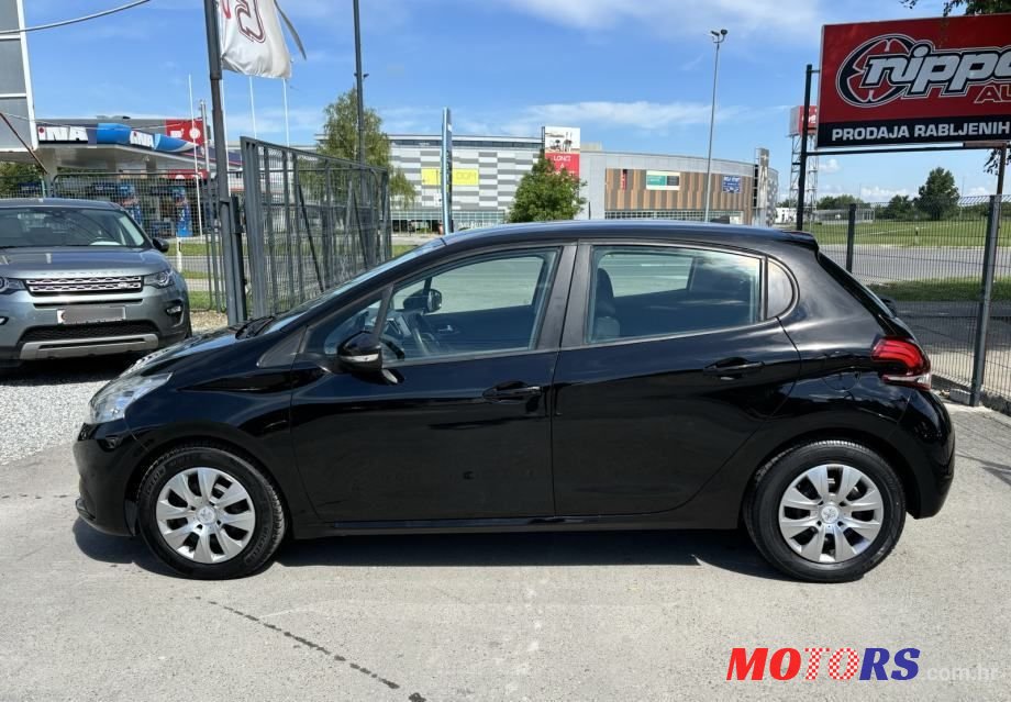 2017' Peugeot 208 1,6 Bluehdi photo #3