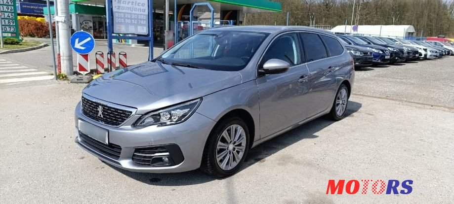 2020' Peugeot 308 Sw photo #1