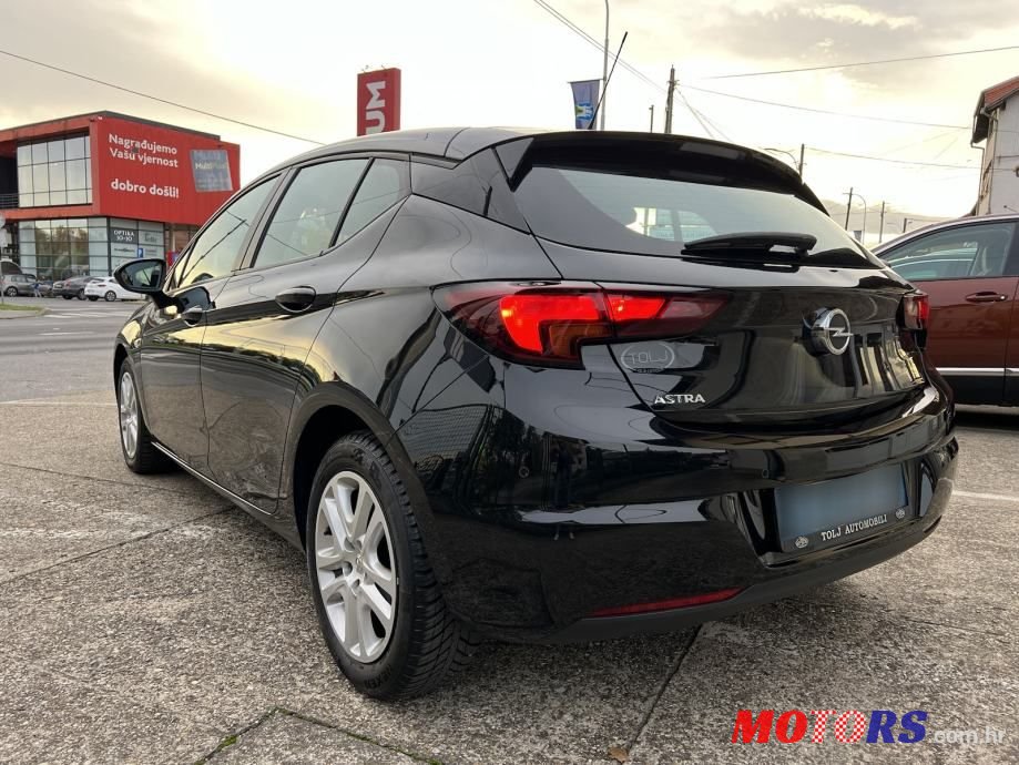 2020' Opel Astra 1,5 D photo #6