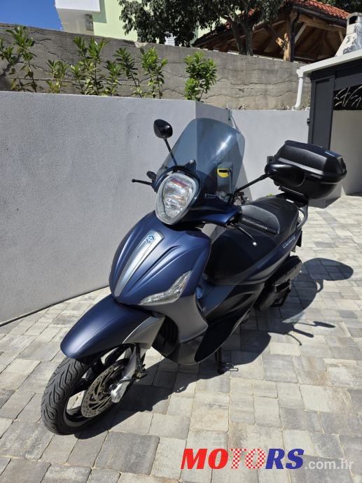 2013' Piaggio Beverly 350 S photo #1