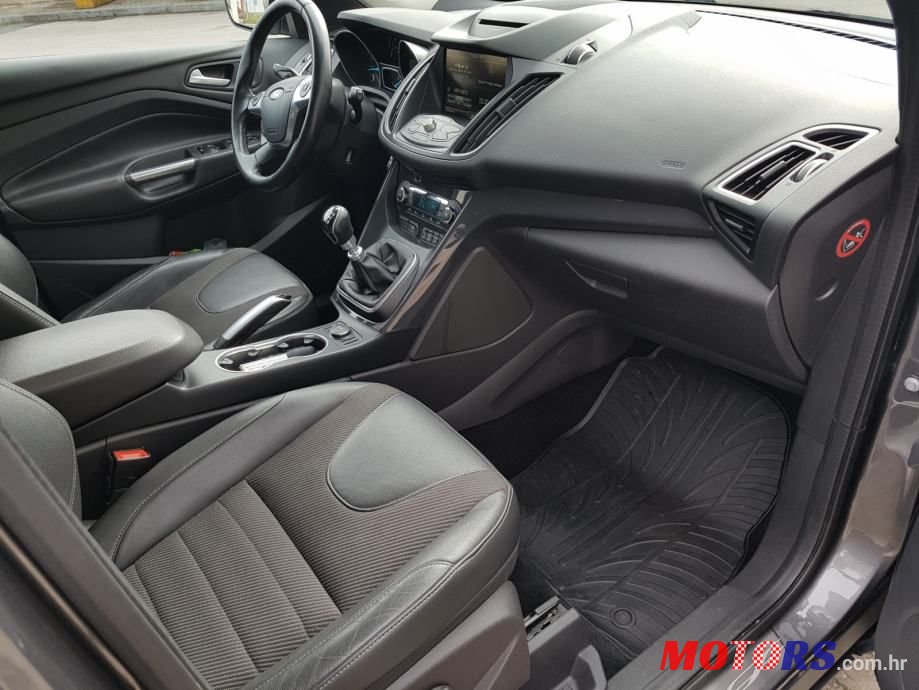 2016' Ford Kuga 2,0 photo #4