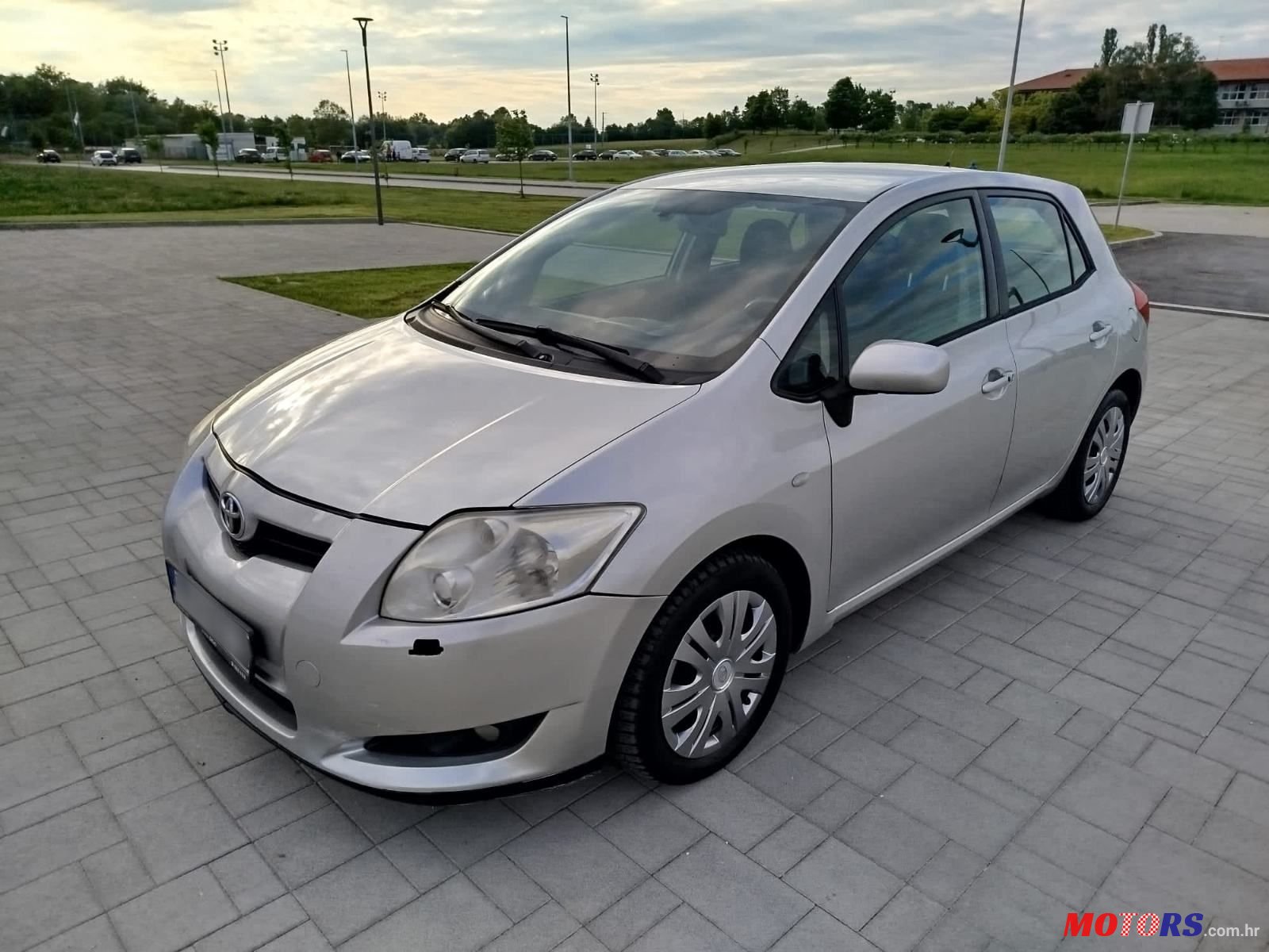 2007' Toyota Auris 2,0 D4-D photo #5