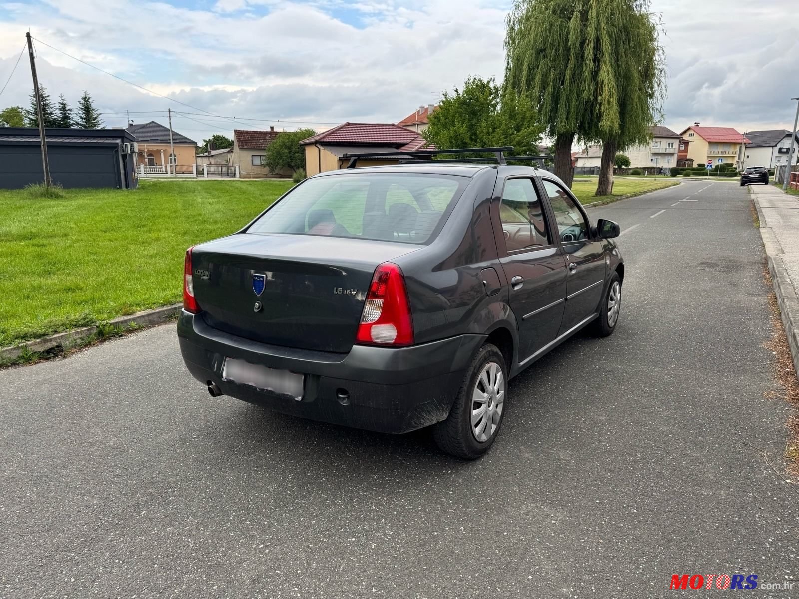 2008' Dacia Logan 1,6 16V photo #3