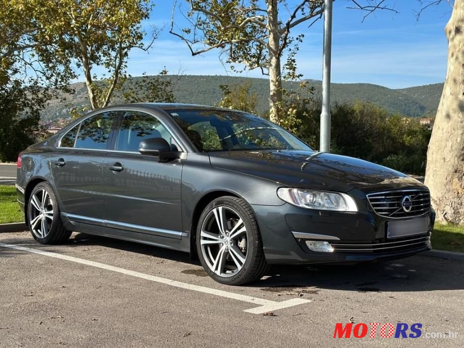 2015' Volvo S80 D4 photo #3