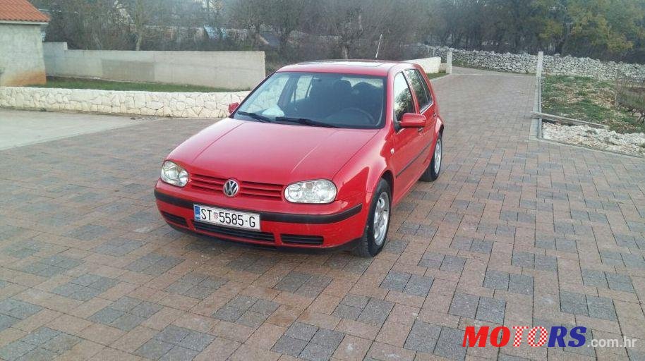 1998' Volkswagen Golf IV 1,9 Sdi photo #1