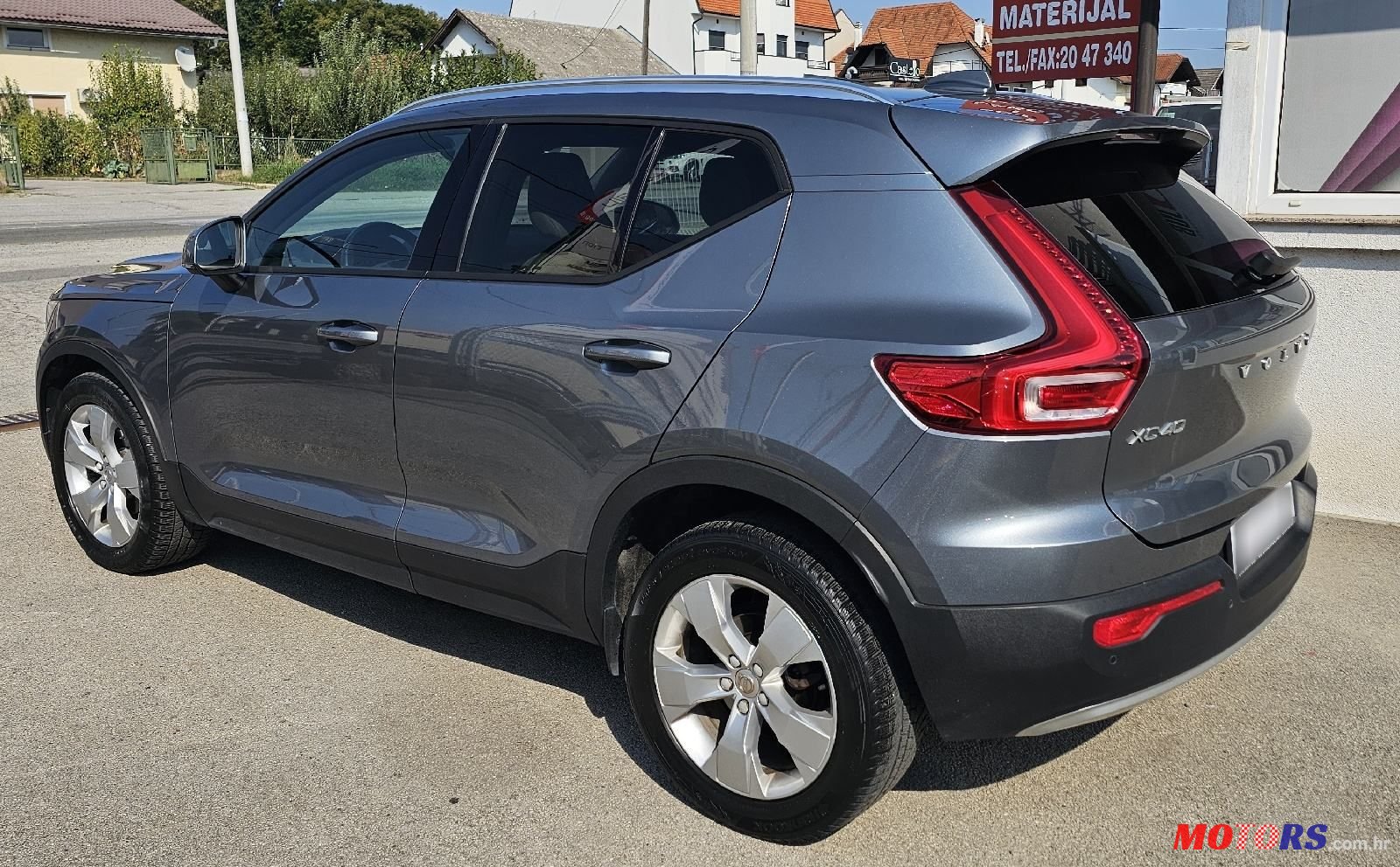 2019' Volvo XC40 D3 photo #4